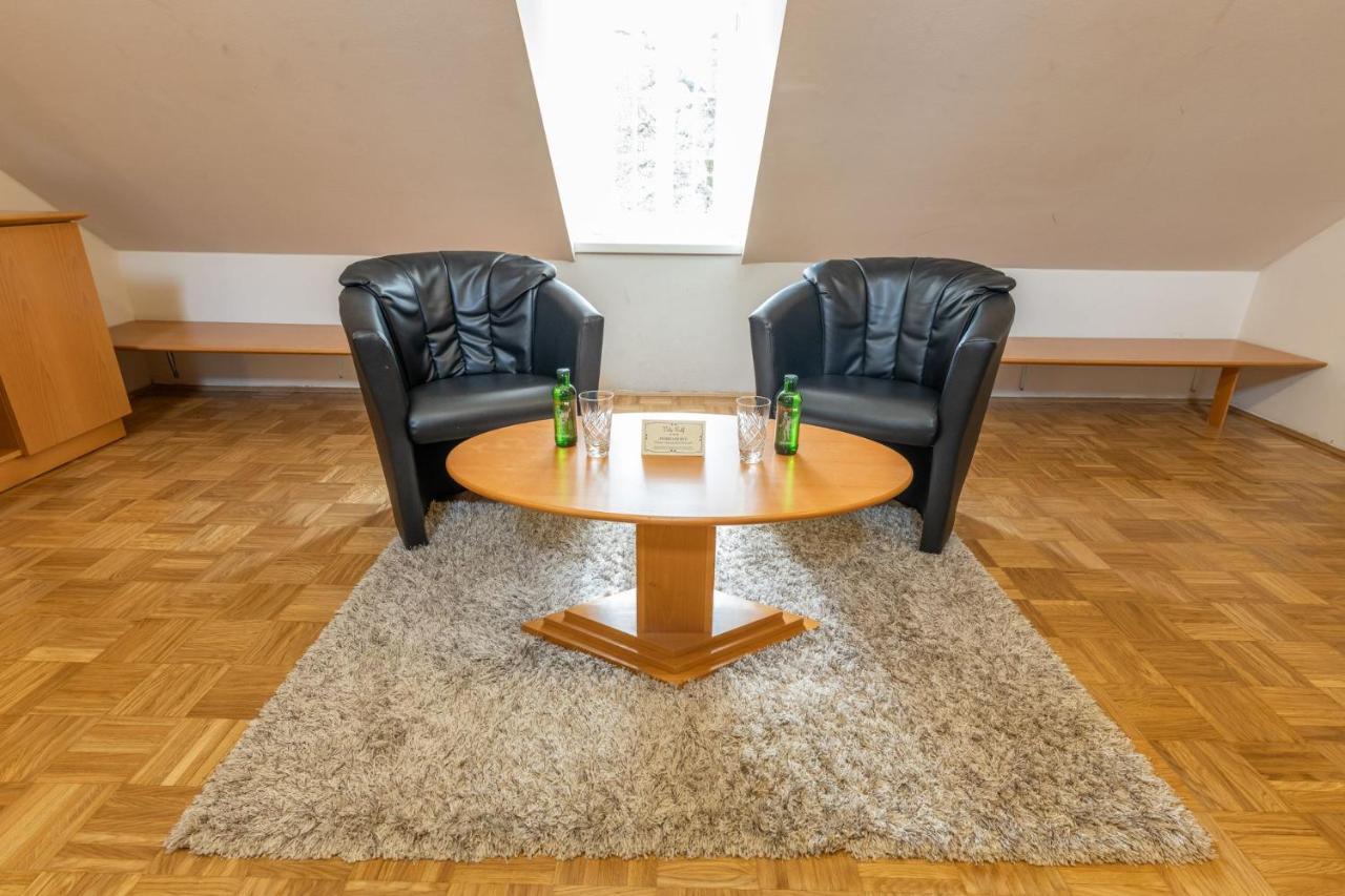רוגאסקה סלאטינה Apartments Vila Golf - Flucher Turizem מראה חיצוני תמונה