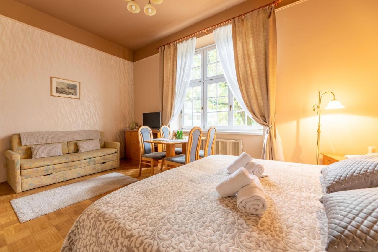 רוגאסקה סלאטינה Apartments Vila Golf - Flucher Turizem מראה חיצוני תמונה
